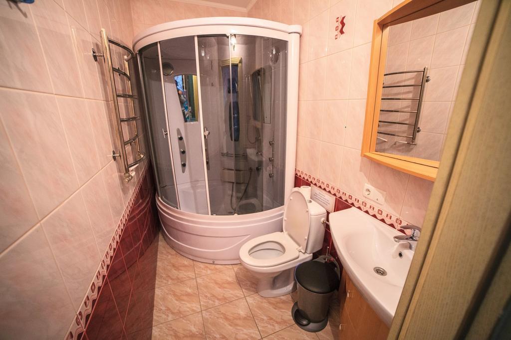 Hotel Imperiya Khmelʼnytsʼkyy Pokoj fotografie