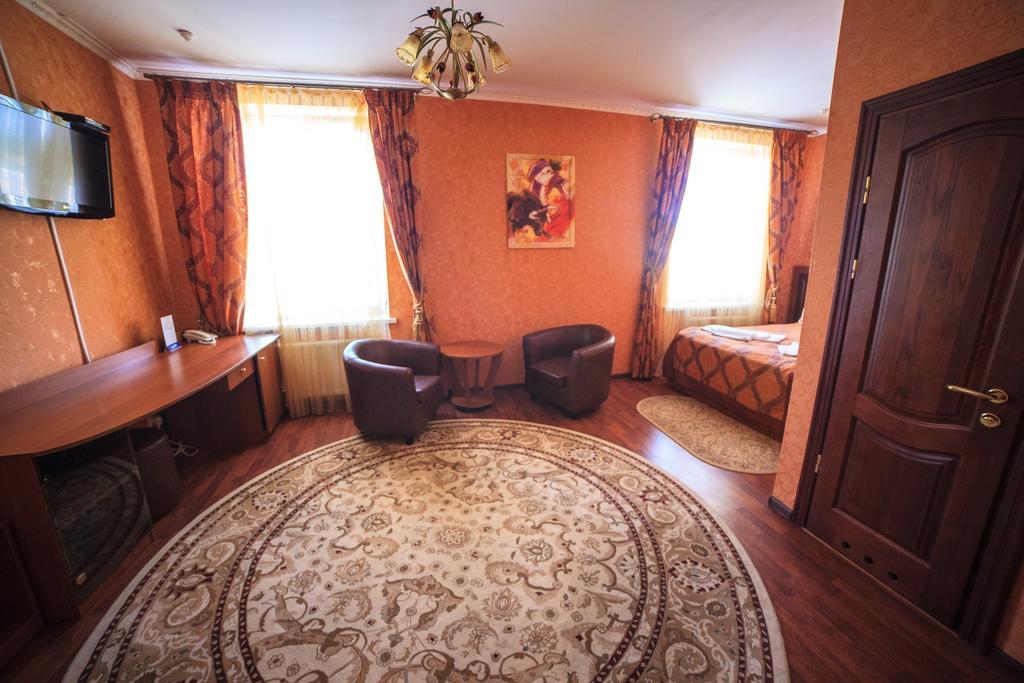 Hotel Imperiya Khmelʼnytsʼkyy Pokoj fotografie